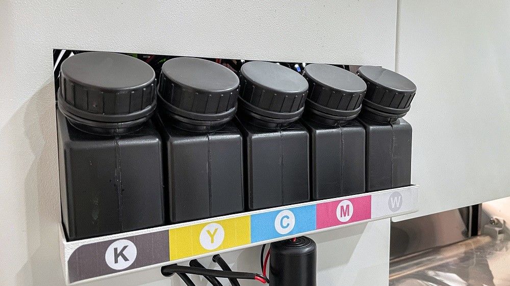 A3 UV DTF-printer met laminator roll to roll All-in-one A3 UV DTF-printer voor sticker