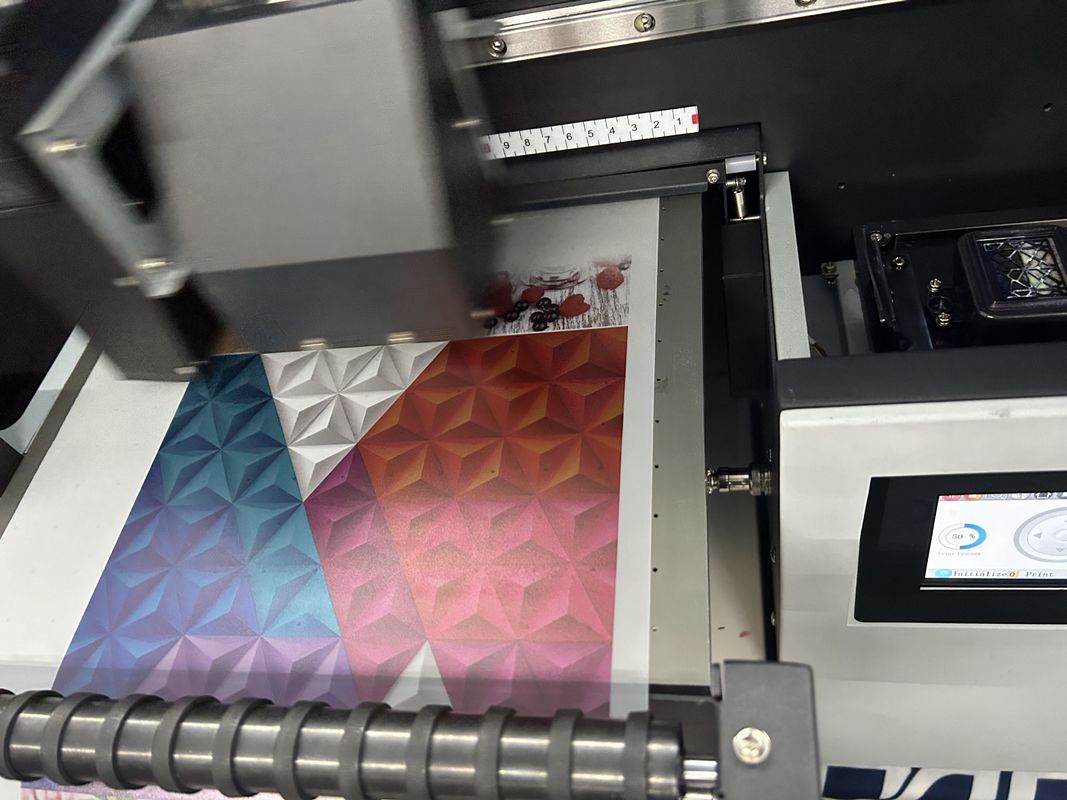 K/C/M/Y W V Ink Color A3 UV Printer met S1-HD Print Head en 300x475mm Platform Grootte