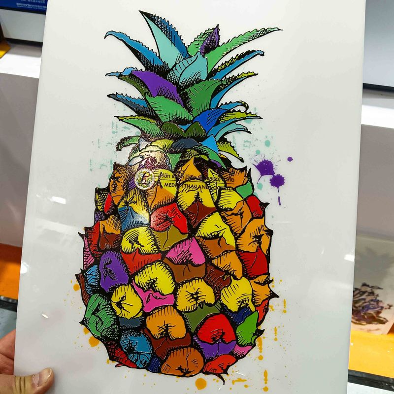UV-printer In A3-printbreedte voor flessen / PVC / filmprint voor aangepaste ontwerptoepassingen